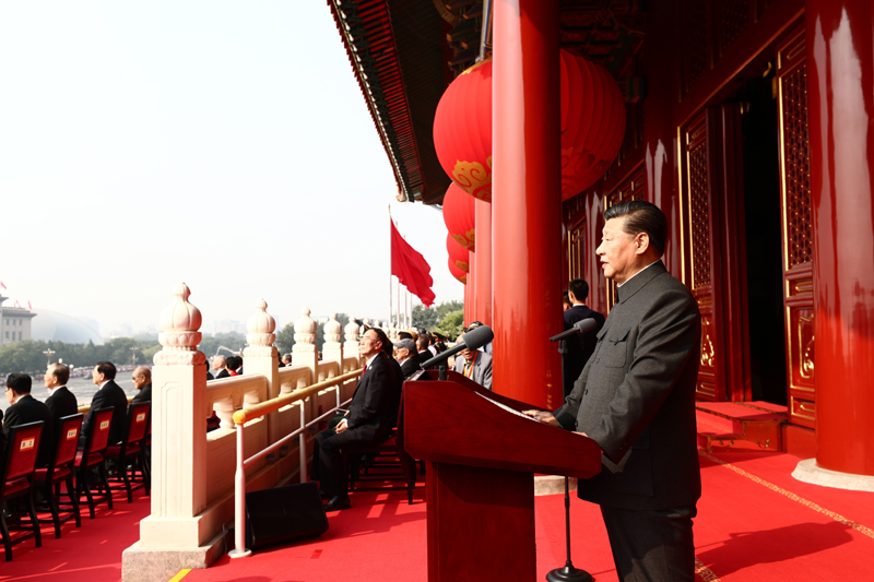 10月1日上午，慶祝中華人民共和國成立70周年大會在北京天安門廣場隆重舉行。中共中央總書記、國家主席、中央軍委主席習(xí)近平發(fā)表重要講話。